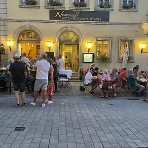  Hotel Neuhauser
